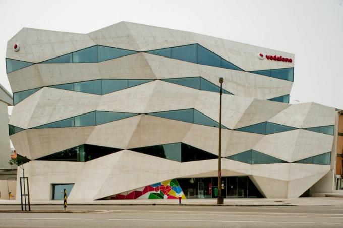 Europese architectuur: Vodafone hoofdkantoor in Portugal