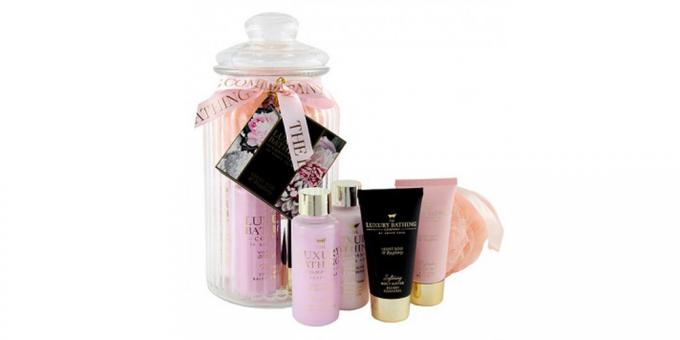 make-up kits bevatten een spa kit met fluweelzachte aroma van roos en framboos