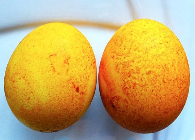Keuken lifehacking: natuurlijke kleurstoffen voor eieren voor Pasen