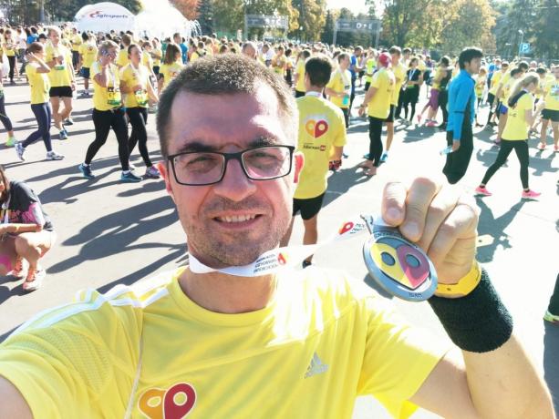 Alexander Khoroshilov aan het Moskouse marathon