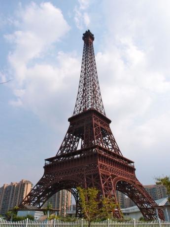 Tyanduchen: een kopie van de Eiffeltoren
