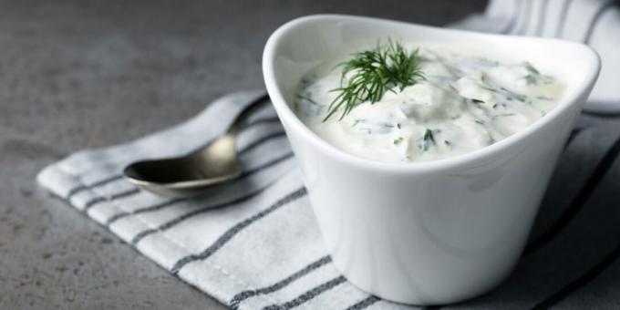 Turkse yoghurt haidari saus