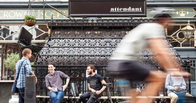 Wat te zien in London: Coffee Shop The Attendant