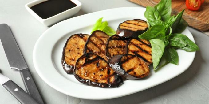 Gegrilde aubergine met knoflook en tijm