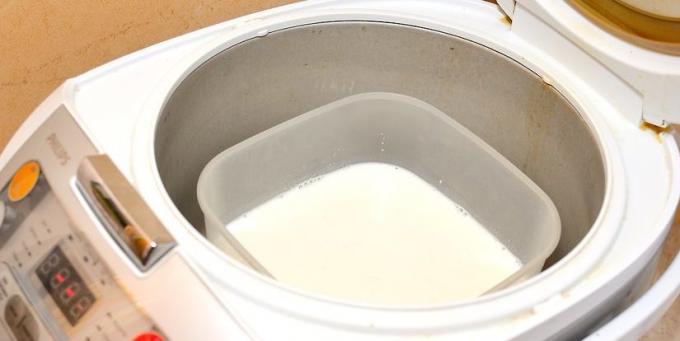 Hoe om te koken zelfgemaakte yoghurt yoghurt