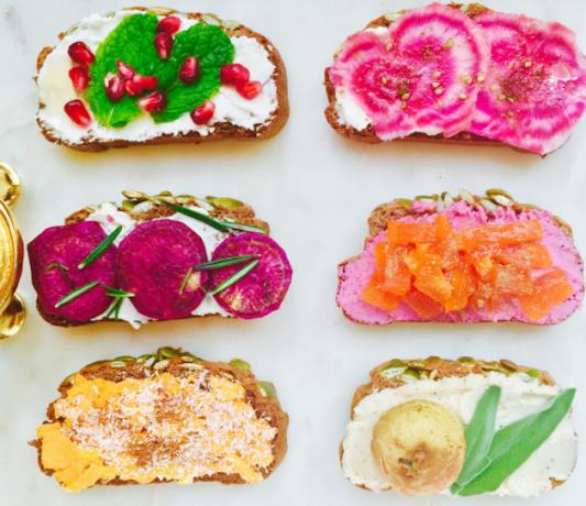 Bright toppings voor toast