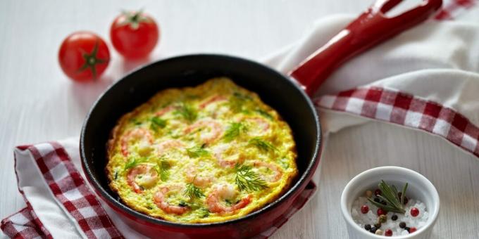 Omelet met garnalen en prei