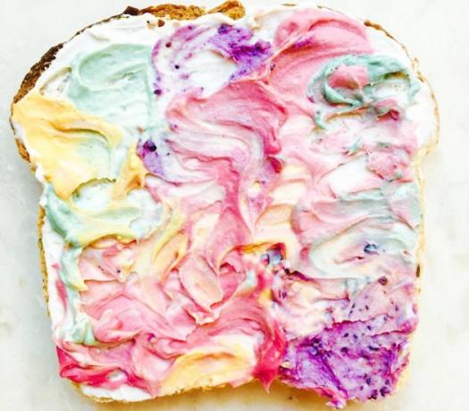 Bright toppings voor toast