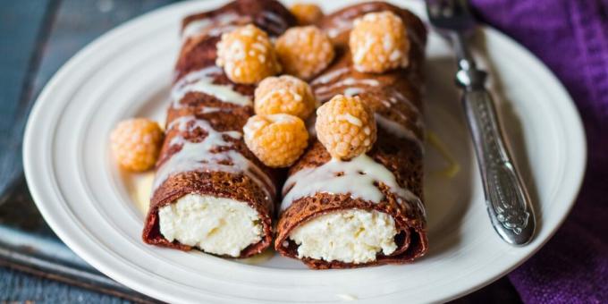 Chocoladepannenkoekjes met kwark en gecondenseerde melk