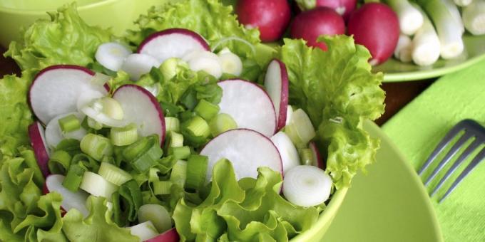 Salade met radijs en bieslook