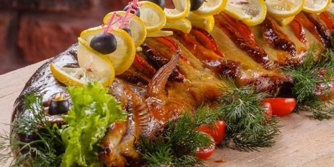 Delicious snoekbaarzen: Pike, gebakken met groenten