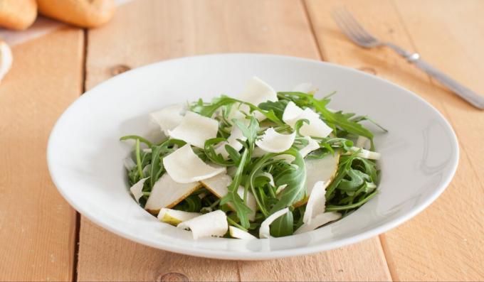 Salade met artisjok, rucola en parmezaan