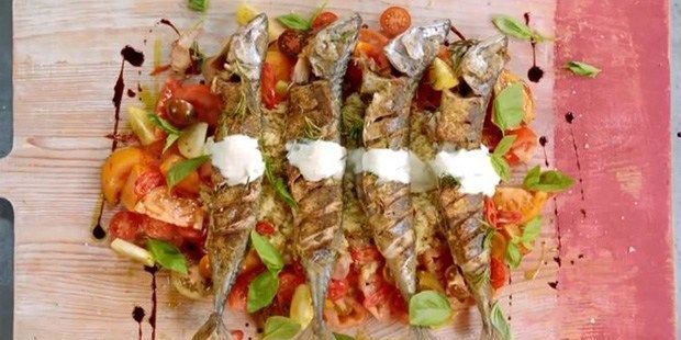 Gegrilde makreel met tomaat en quinoa mix: Hoe kan ik een diner in haast te koken