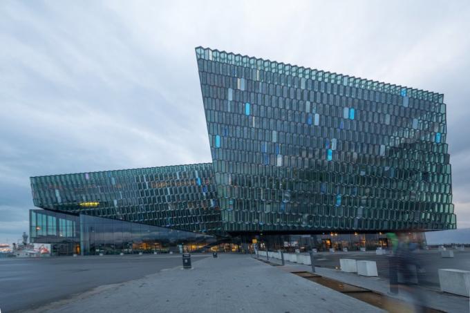 Europese architectuur: HARPA Concert Hall in Reykjavik, IJsland