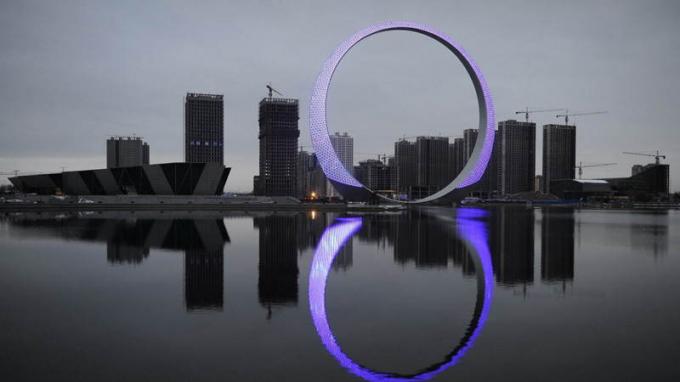 Chinese architectuur, "Ring of Life" in de stad Fushun