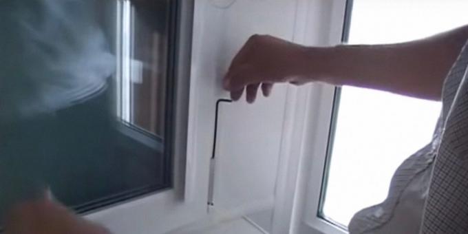Hoe de onderkant van het venster op te heffen