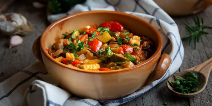 Dezelfde ratatouille. Het perfecte zomergerecht