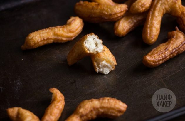 Zorg ervoor dat de snelle donuts van binnen luchtig en zacht zijn