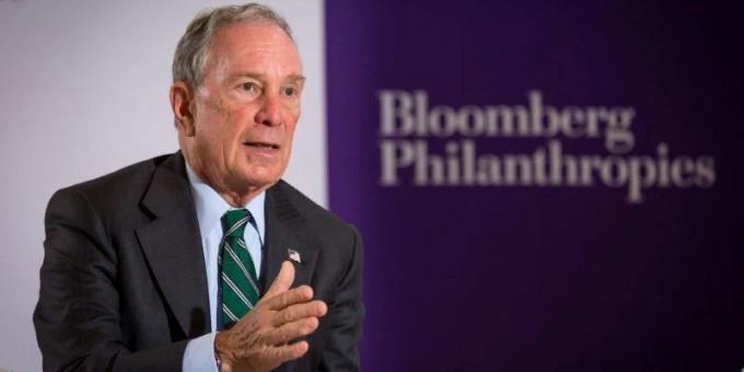 Prominente zakenlieden: Michael Bloomberg, Bloomberg
