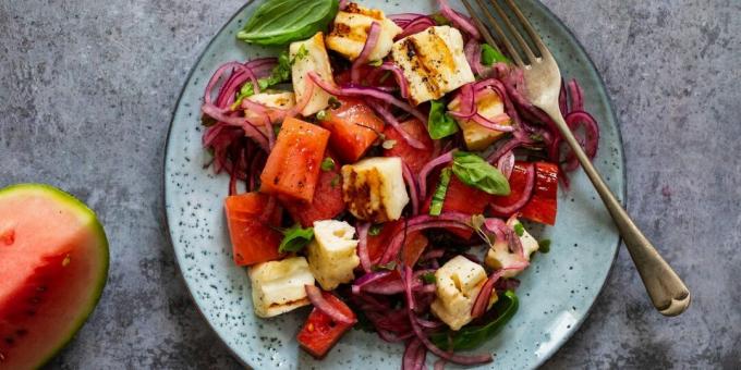 Salade met watermeloen en halloumi