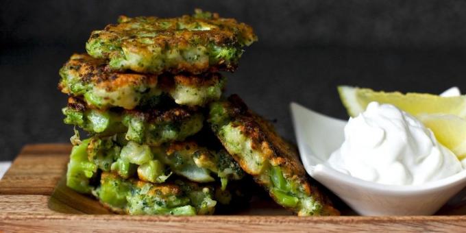 Fritters van broccoli met parmezaanse kaas: eenvoudig recept