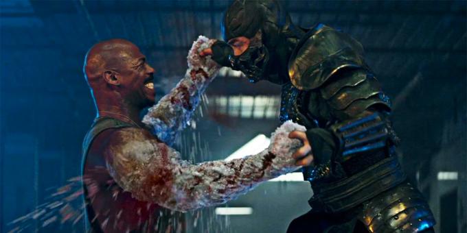Mehkad Brooks als Jax en Joe Taslim als Sub-Zero in Mortal Kombat 2021