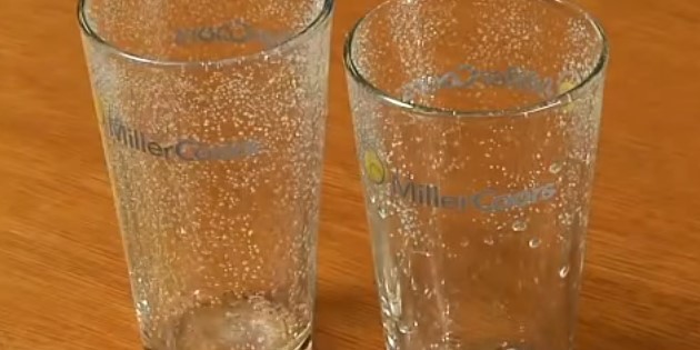 bierglas: glas en zout