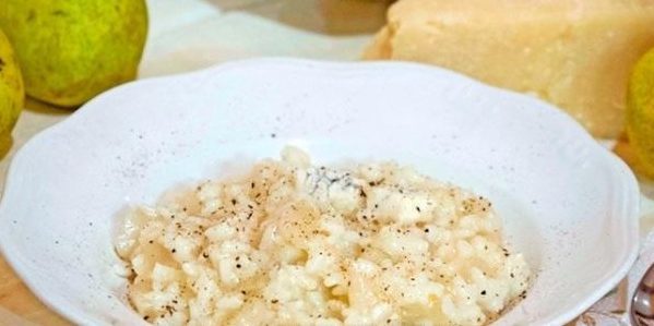 Recept voor risotto met peren en schimmelkaas