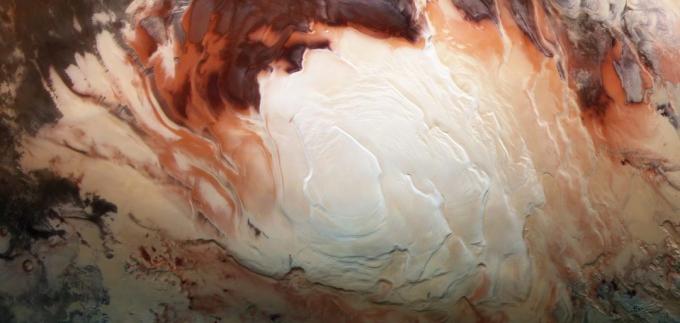Water op Mars bestaat in vloeibare en vaste toestand