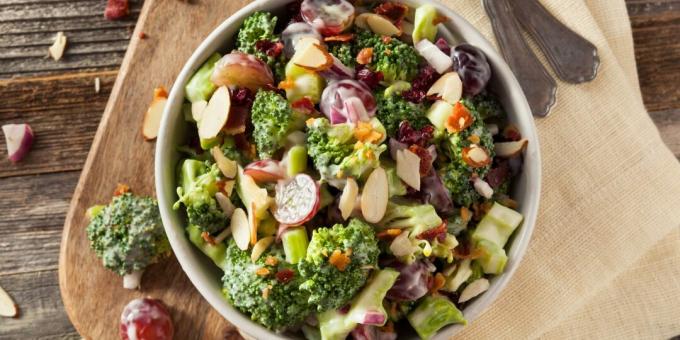 Broccolisalade Met Druiven