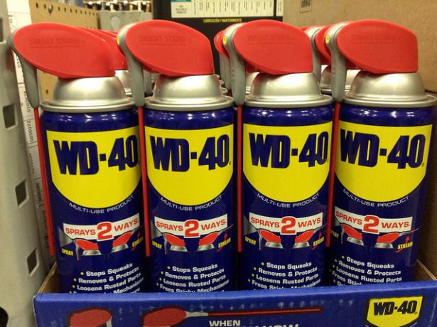 Gebruik WD-40 vloeistof thuis