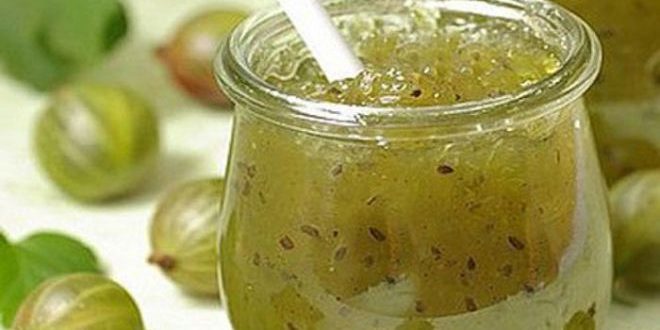 Recepten: Jam van kruisbes en kiwi's zonder koken