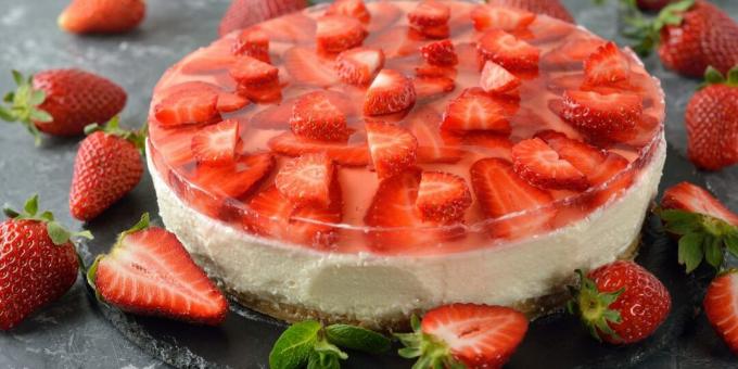 Heldere no-bake aardbeien cheesecake