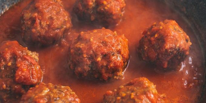 gehaktballetjes Beef: vleesballetjes in saus