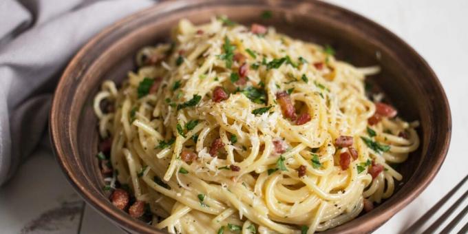 Pasta carbonara met slagroom