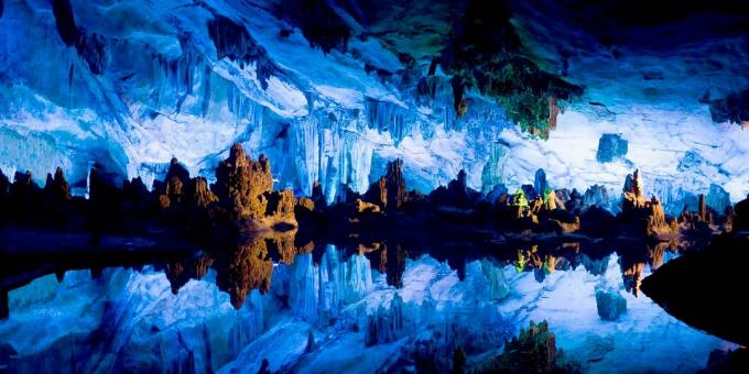 Mooie plaatsen in Rusland. Kungur grot