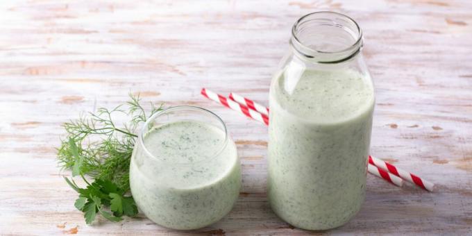 Smoothie met kefir en komkommer