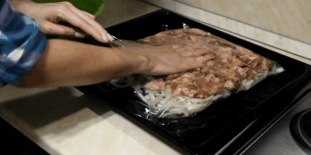 Hoe kan kebabs in de mouw te koken