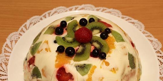 Jelly cake "Gebroken glas" met fruit