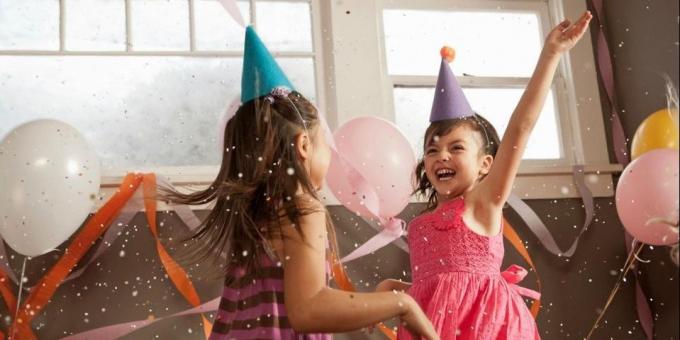 Children's verjaardagsfeestje: bereiden een dansfeest