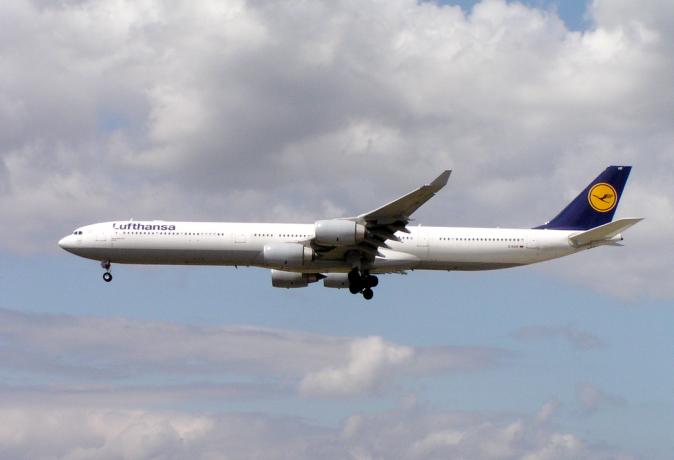 Airbus A340-600 luchtvaartmaatschappij Lufthansa 