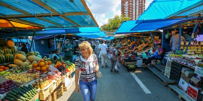 Waar te gaan in Yekaterinburg: Shartash-markt