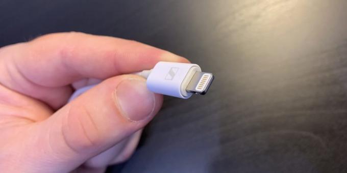 Lightning-connector, Apple Certified