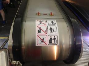Veiligheidsvoorschriften op de metro: hoe zich te gedragen op de stations en in de trein, om problemen te voorkomen