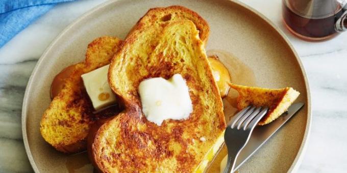 Wat te koken voor het ontbijt: Franse toast met kaneel