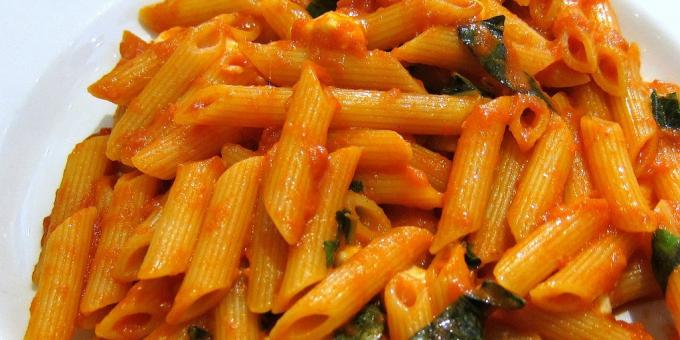 De beste recepten met basilicum: Pasta met basilicum en aubergine