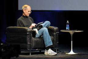 Waarom zou je het voorbeeld van Steve Jobs te nemen en persoonlijk uniformen