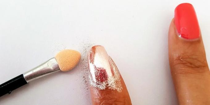 Hoe maak je nagellak: minerale schaduwen