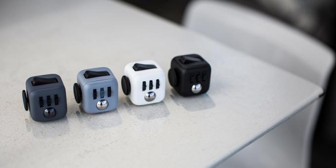 gadgets voor het kantoor: Fidget Cube